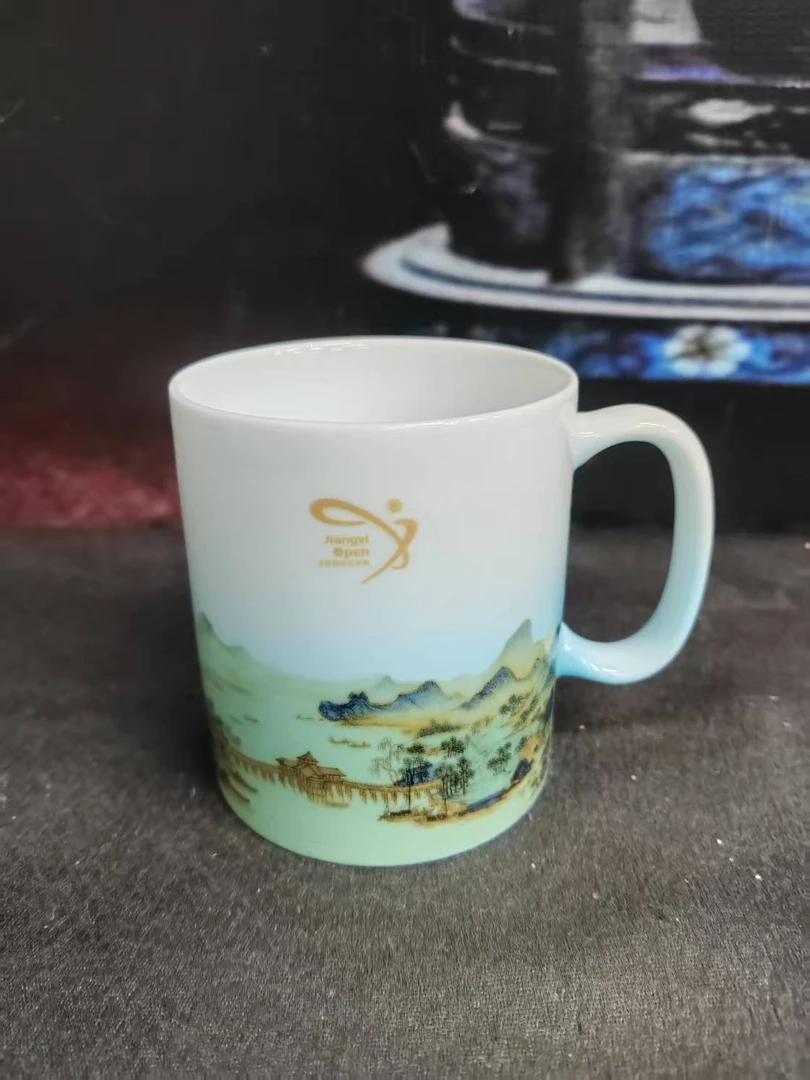 D015景德镇精品陶瓷摆件