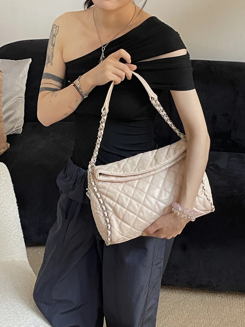 95新 Chanel/香奈儿 Chanel樱花粉色滚边菱格托特单肩包