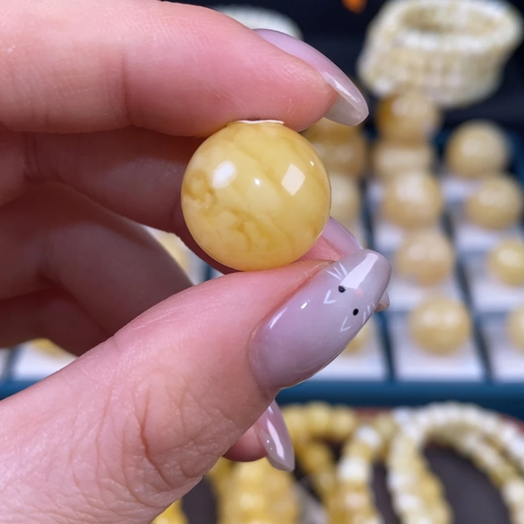 蜜蜡未镶嵌珠宝奇石卡15.7