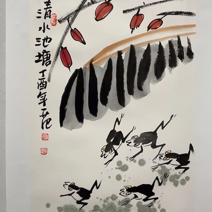 圆形姜老师开三花鸟