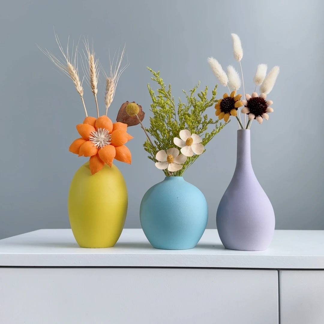 摆件陶瓷小花瓶摆件含花总高约20-30cm