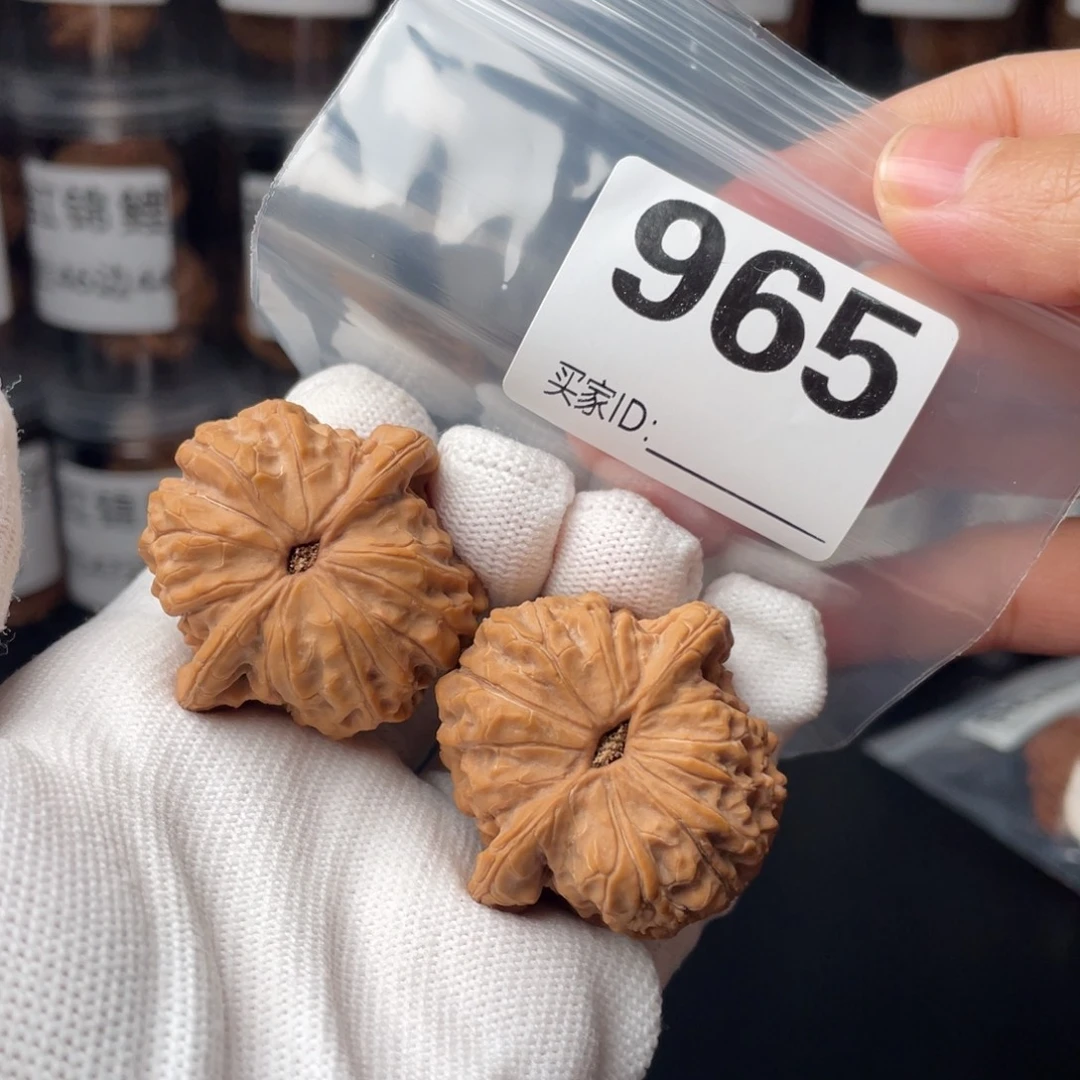 把件文玩核桃40血麒麟