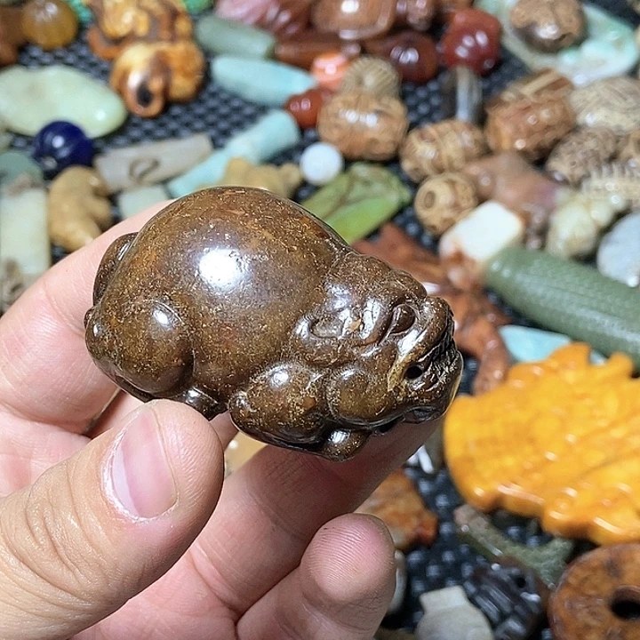 和田玉未镶嵌颈饰5