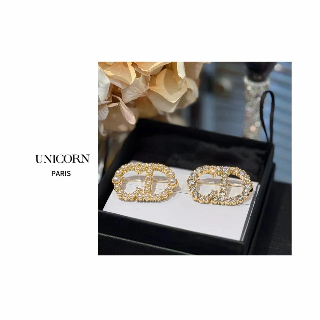 铜合金仿水晶胸针 时尚胸针 XZ0126