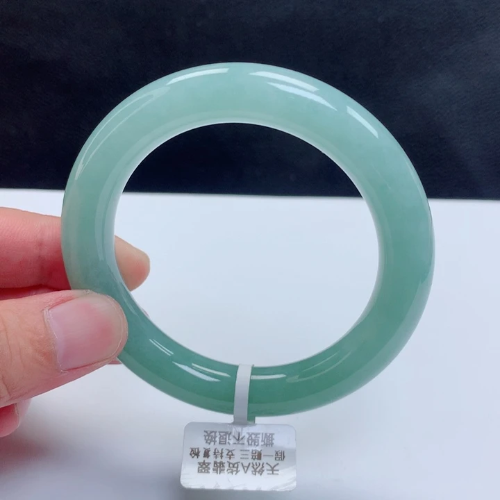 未镶嵌手镯翡翠57