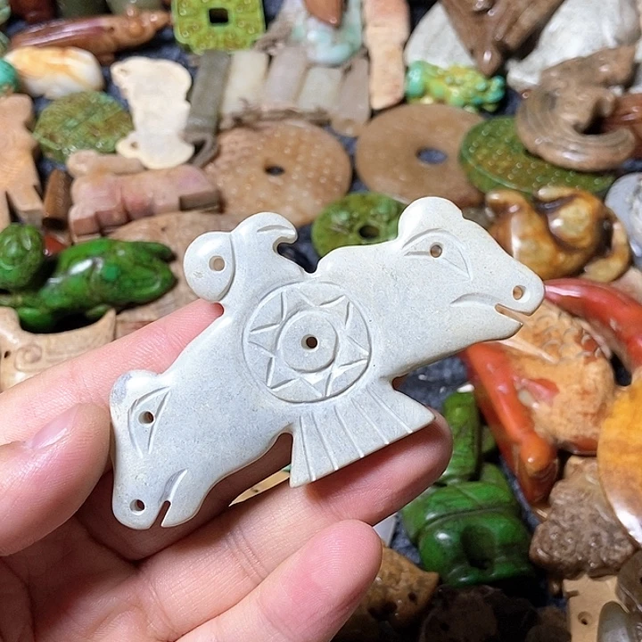 和田玉未镶嵌颈饰101