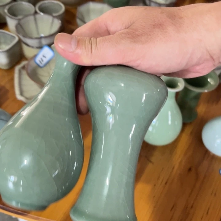 青瓷微瑕浮力特价2只