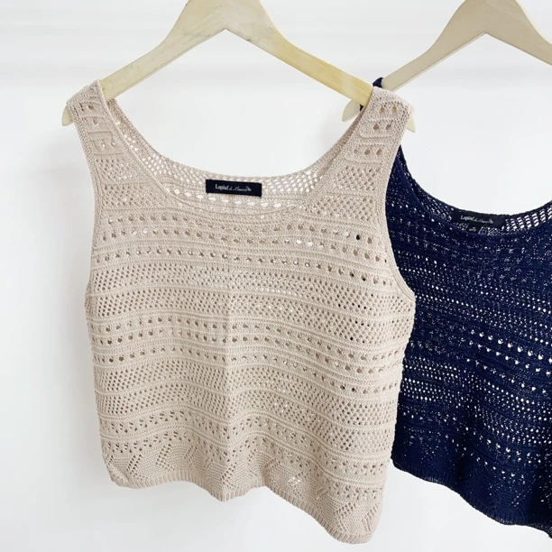 M212 镂空宽松针织款高级显瘦两色背心