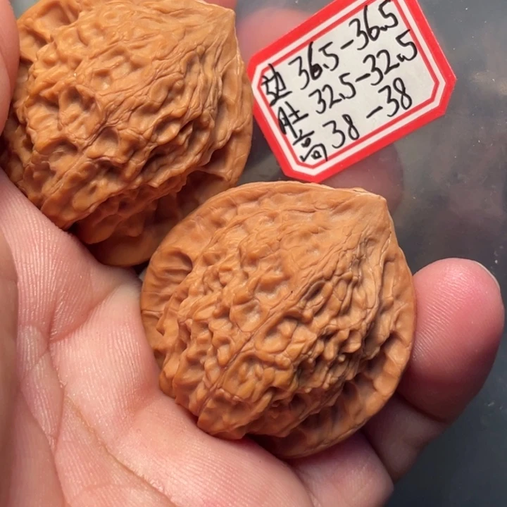 桃核吊坠崔凯公子帽