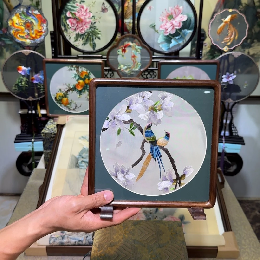 刺绣刺绣工艺精湛