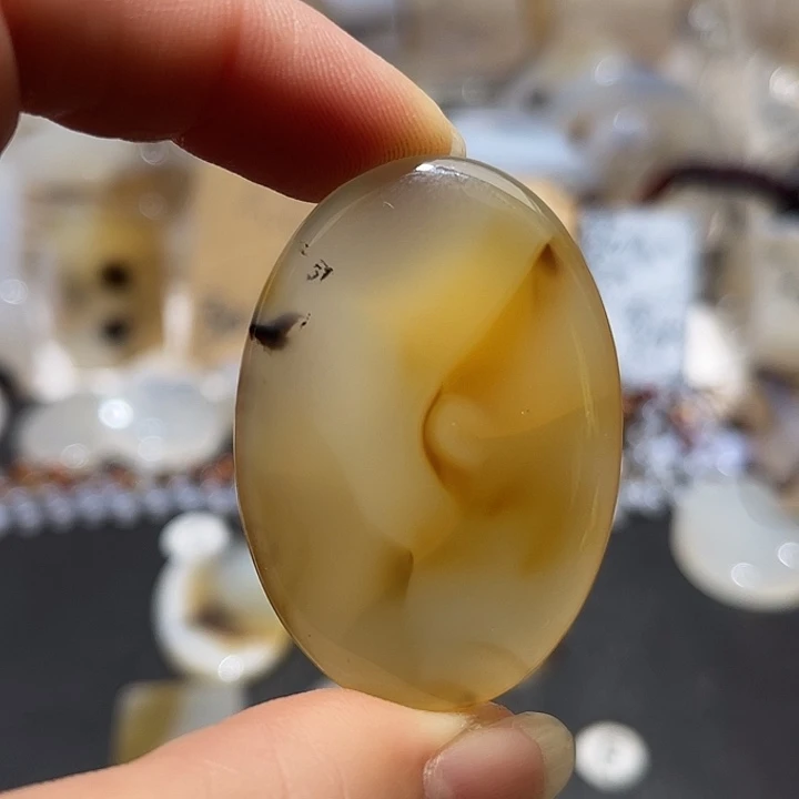 玛瑙/玉髓未镶嵌吊坠(不含链)