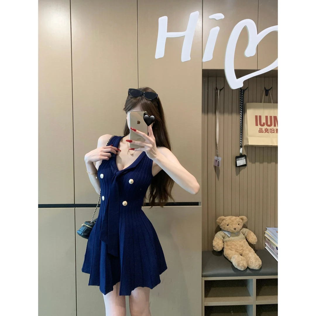 小香风气质领结针织背心连衣裙女2025夏季新款收腰显瘦包臀短裙子