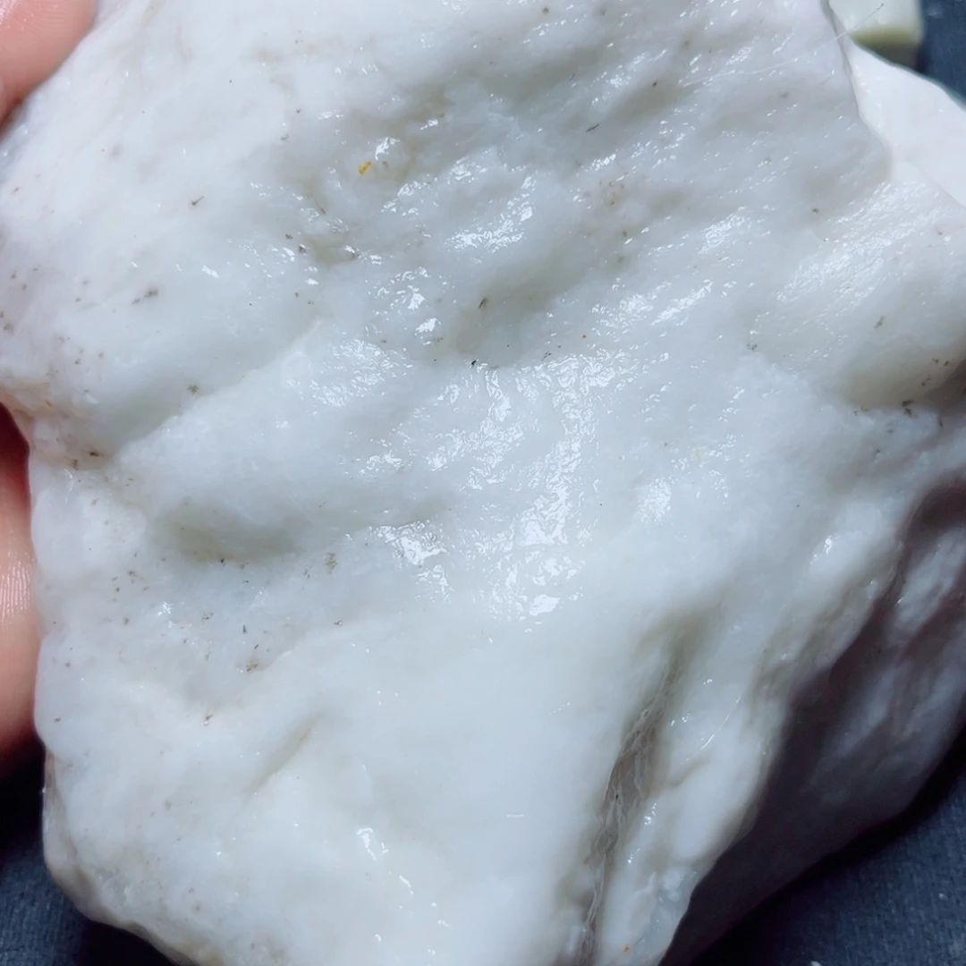 未镶嵌和田玉珠宝奇石