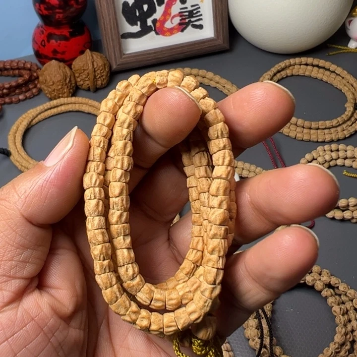 柏香籽/百香籽吊坠小*?