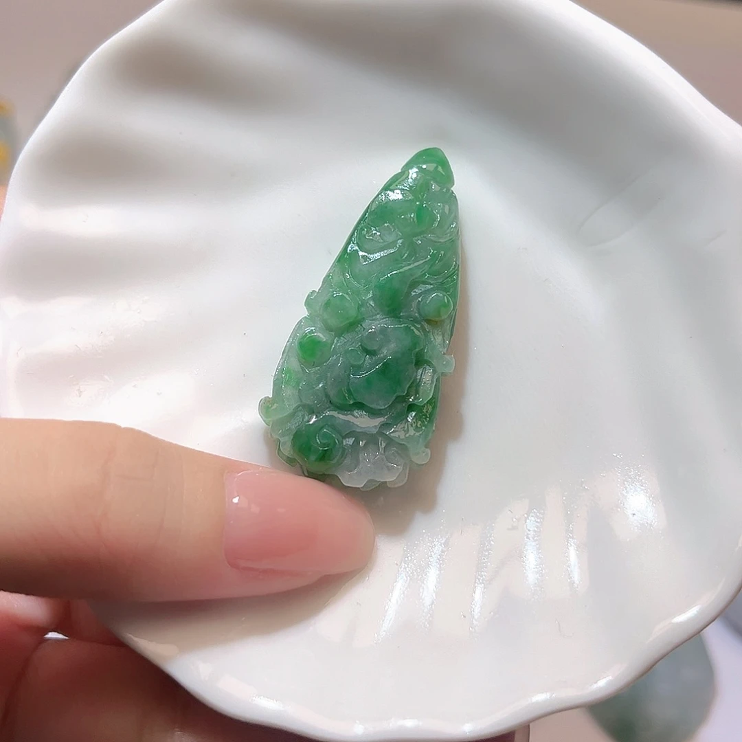 定制翡翠未镶嵌翡翠