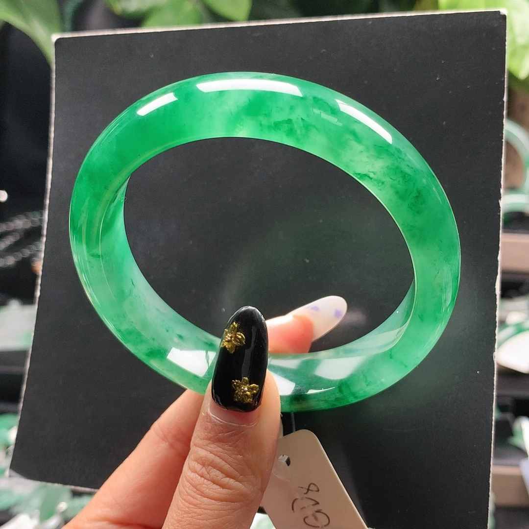 石英质玉未镶嵌手镯60