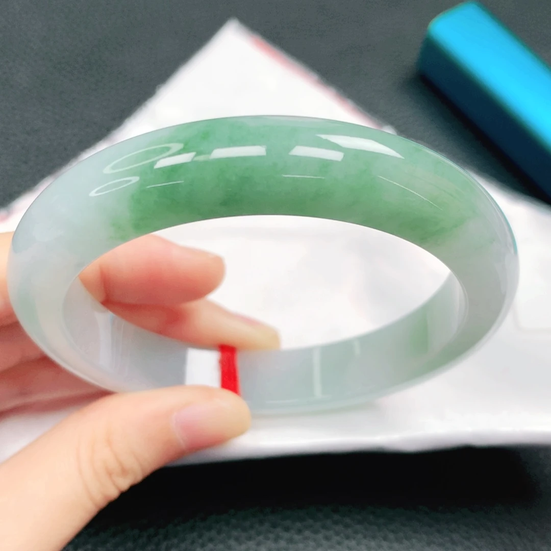 翡翠未镶嵌手镯61圈口