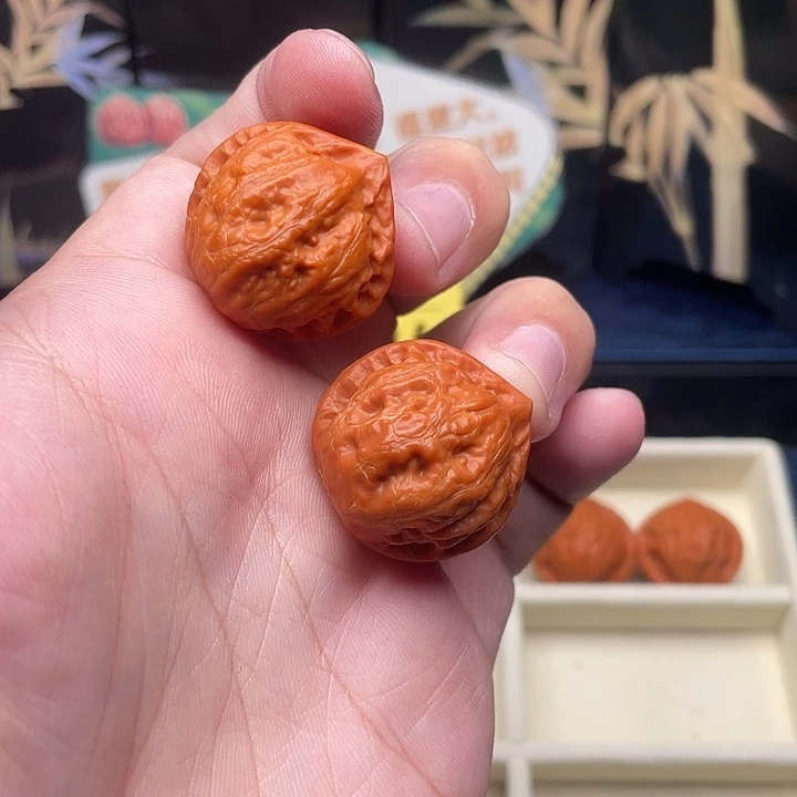 把件文玩核桃桃心