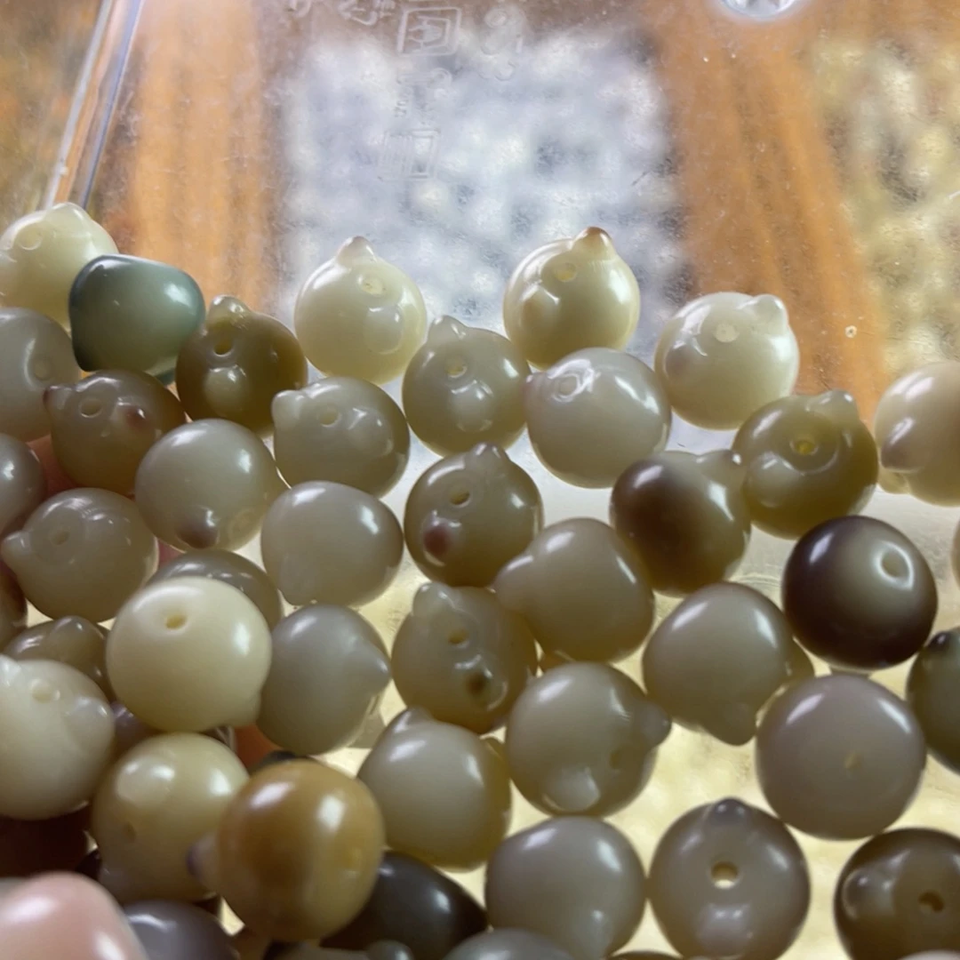 吊坠白玉菩提精品13-10炫彩猫头20颗