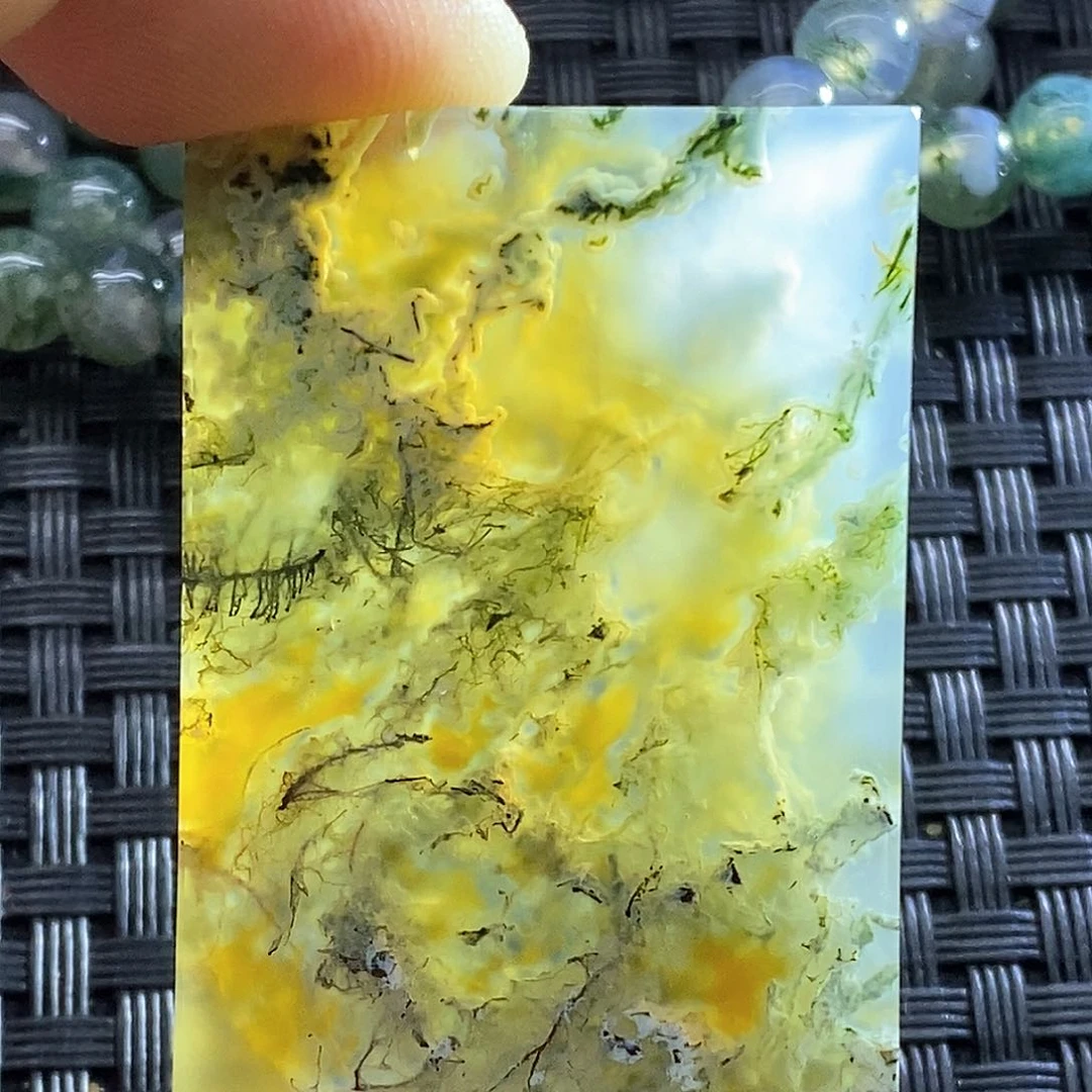 未镶嵌颈饰玛瑙/玉髓绝**输