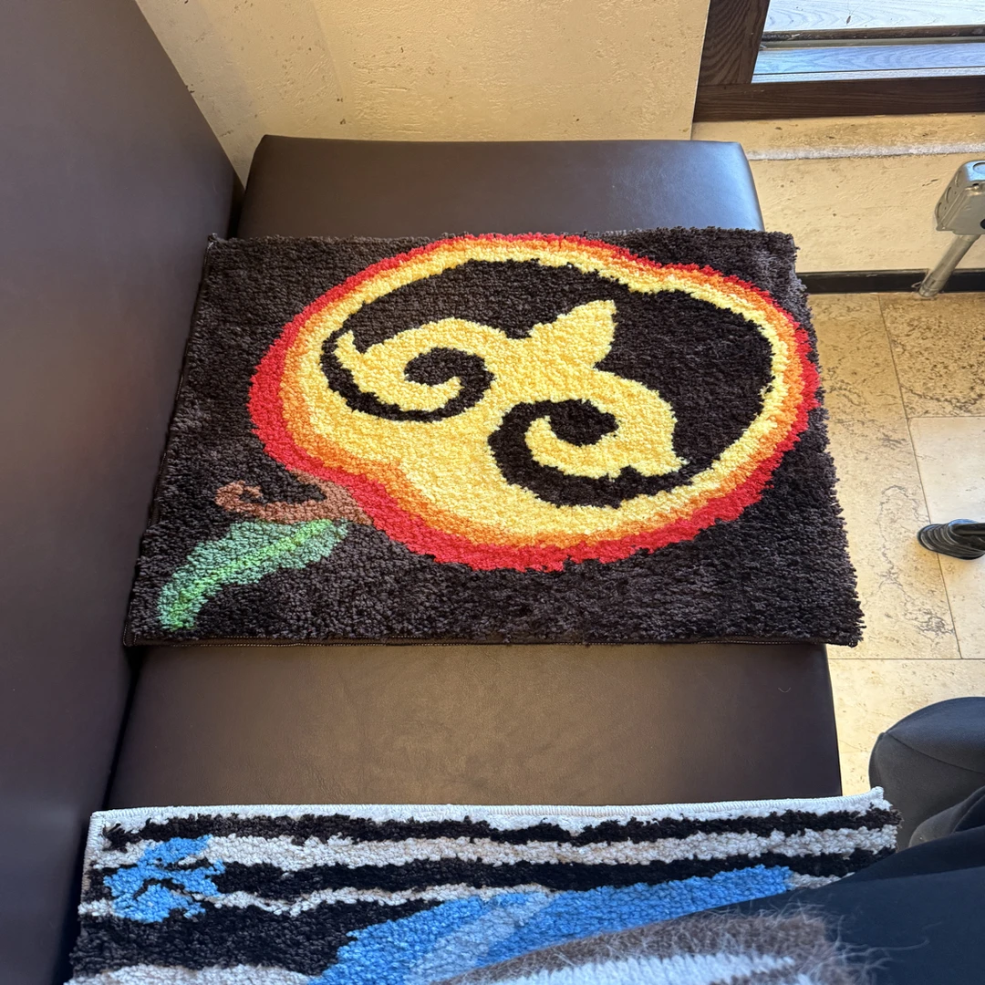 哈萨克元素原创设计簇绒防滑椅垫防凉久坐PP垫创意文化礼品