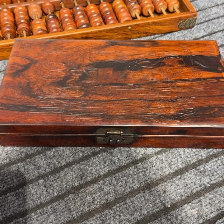 金***5工艺品的销售收入达到