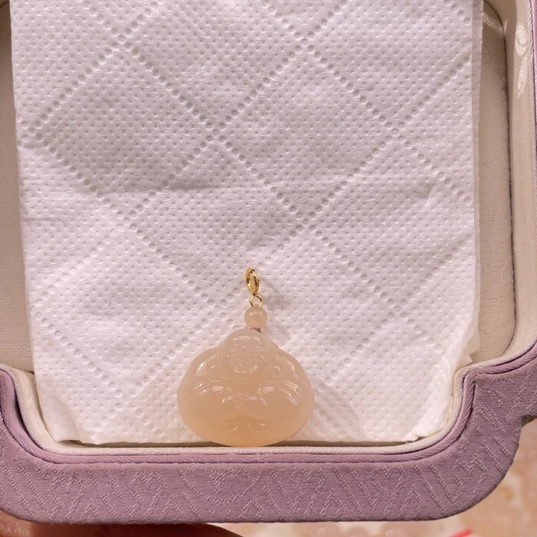 和田玉18K金镶嵌吊坠(不含链)瑶****选熟红抱抱佛