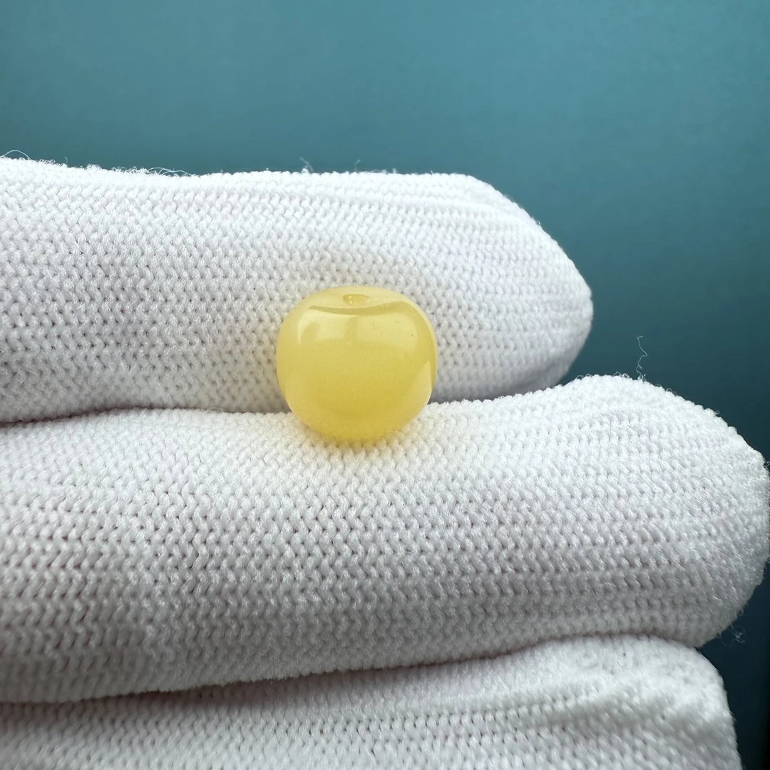 D1241【微瑕】天然原矿蜜蜡 老型墩子10.5*8.5mm支持复检假一罚十