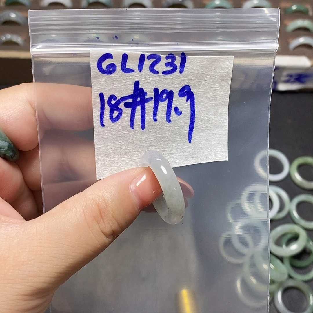 未镶嵌定制翡翠翡翠