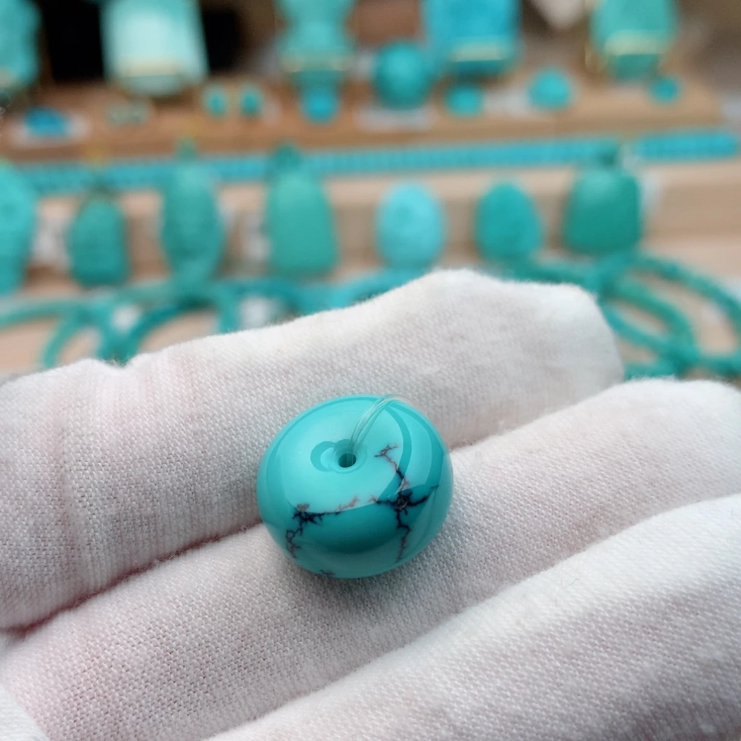绿松石未镶嵌珠宝奇石15.7mm