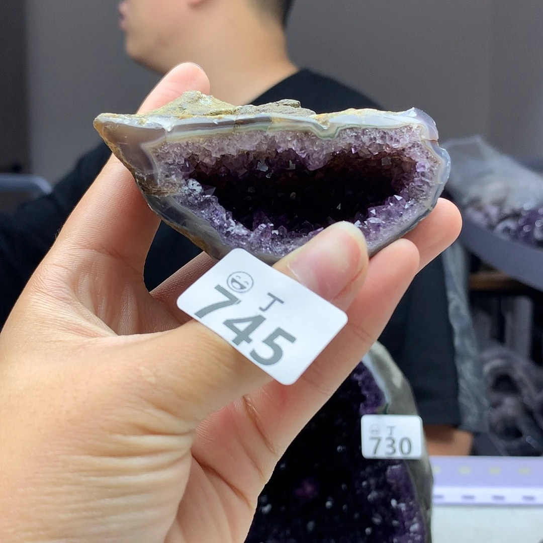 未镶嵌大型摆件（非配饰）水晶