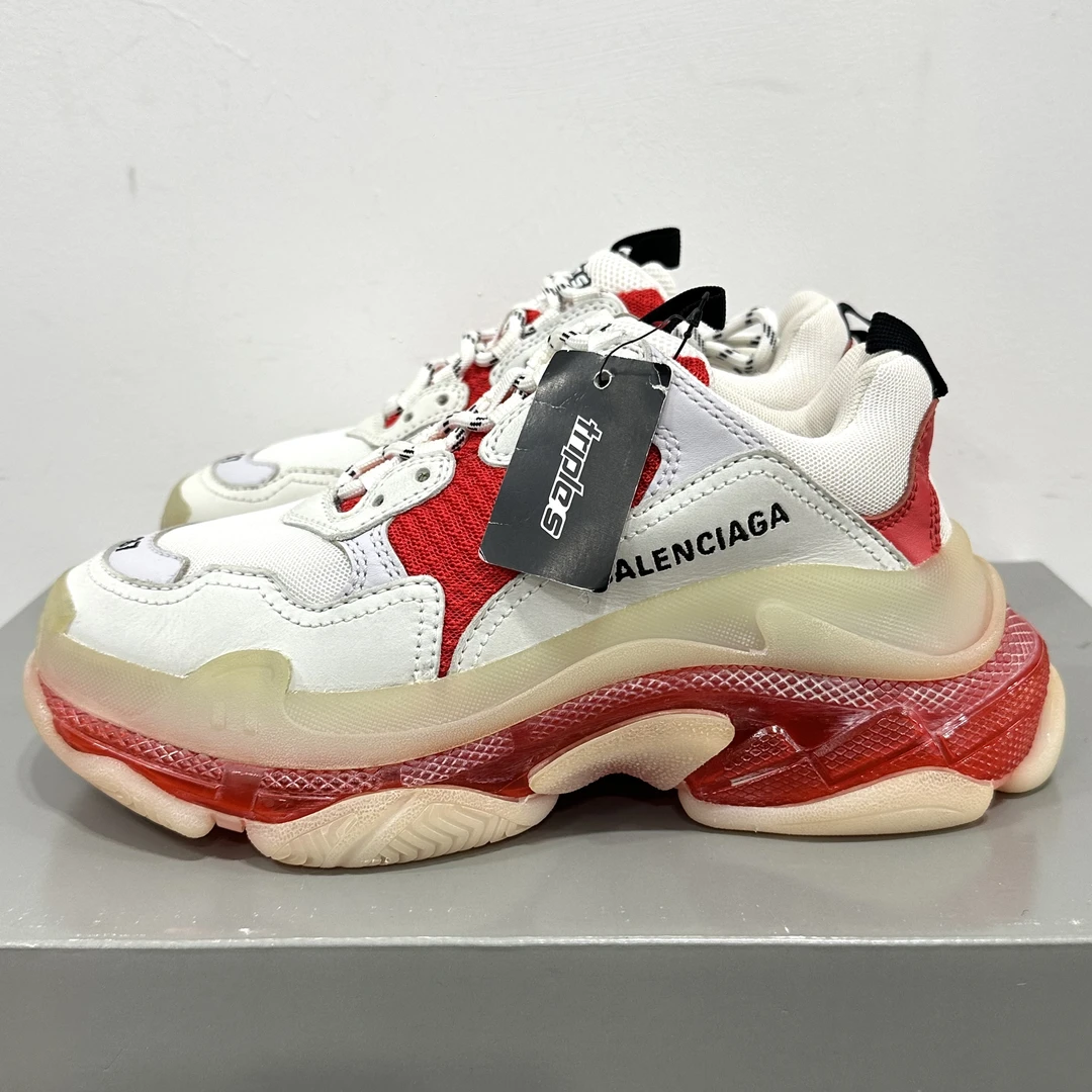 全新未使用 Balenciaga/巴黎世家 37码 Triple S 白红 低帮老爹鞋