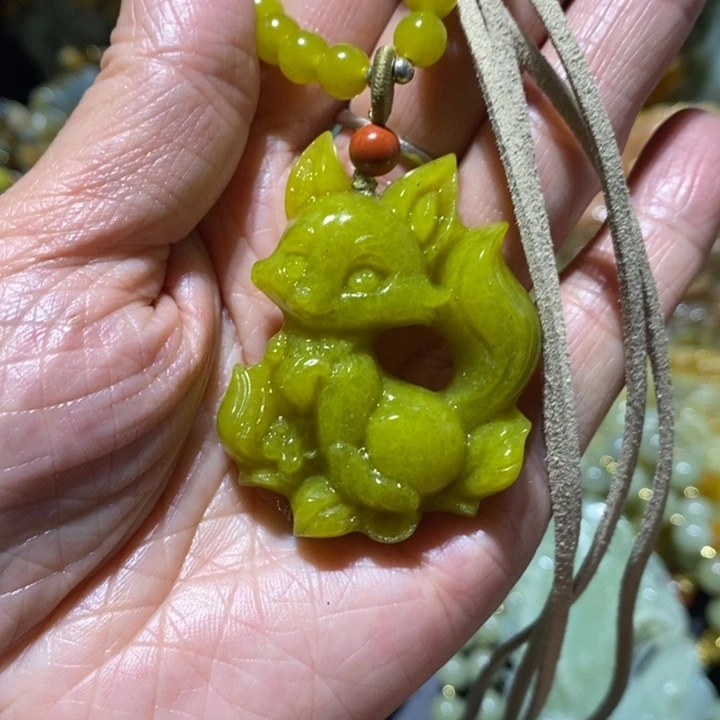 岫玉岫玉吊坠未镶嵌