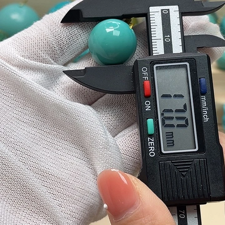 绿松石珠宝未镶嵌
