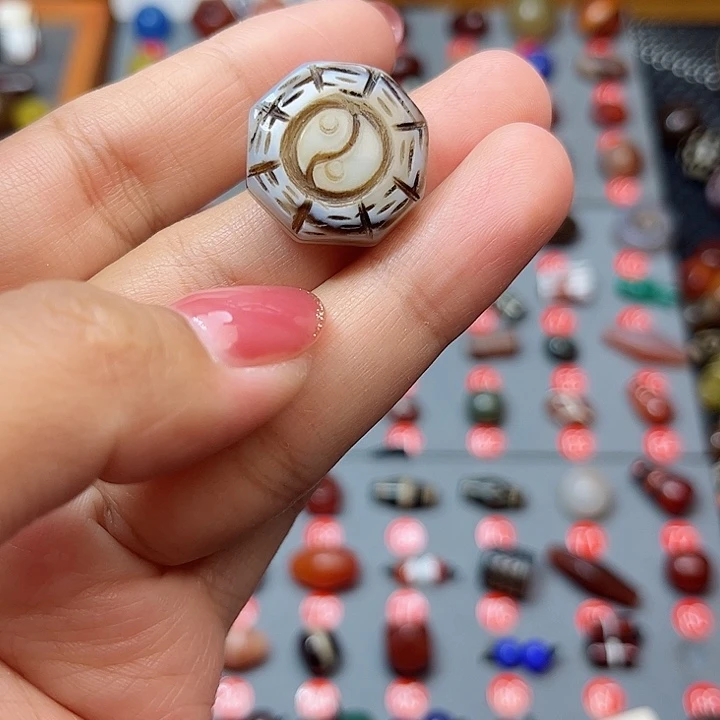 未镶嵌玛瑙/玉髓珠宝半成品江****我