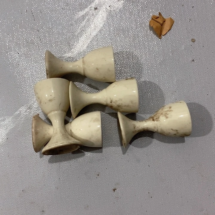 瓷片象牙瓷酒盅五个
