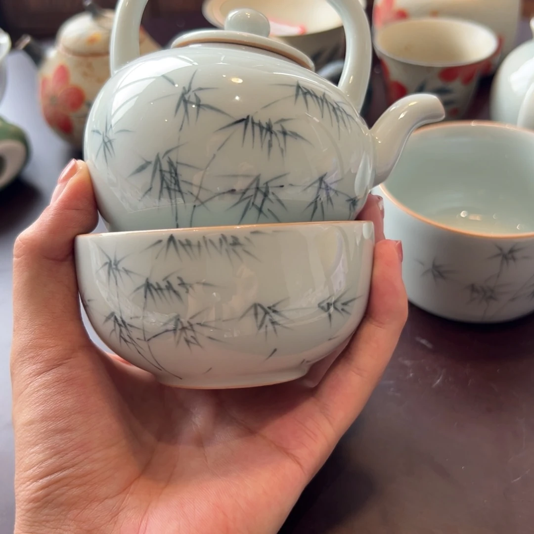 茶具等产品的生产和销售为一体而闻名