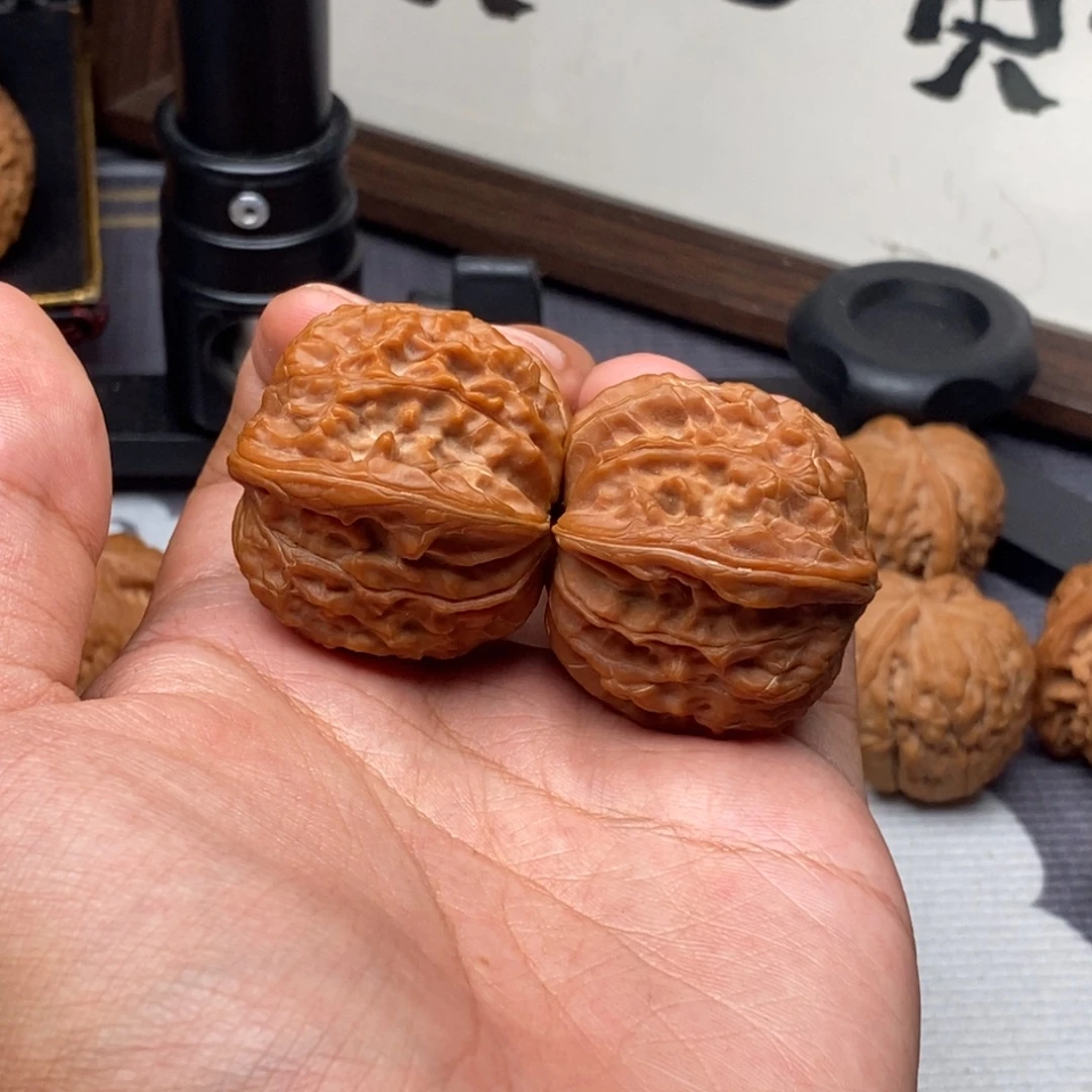 有***思把件文玩核桃40正磨