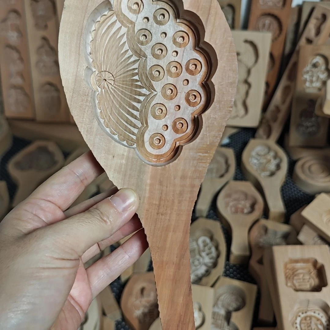 O***儿梨木爷爷的老式莲蓬