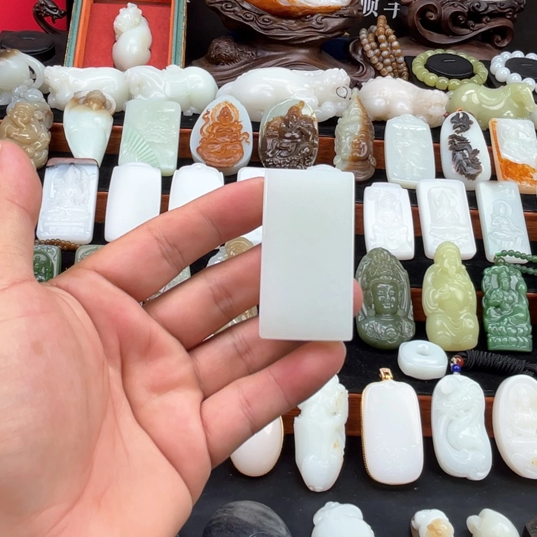 和田玉未镶嵌挂件