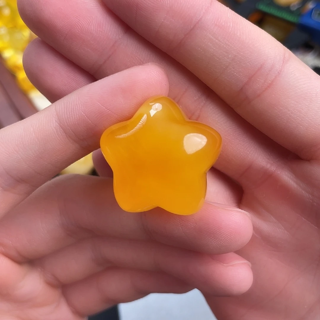 未镶嵌蜜蜡珠宝奇石