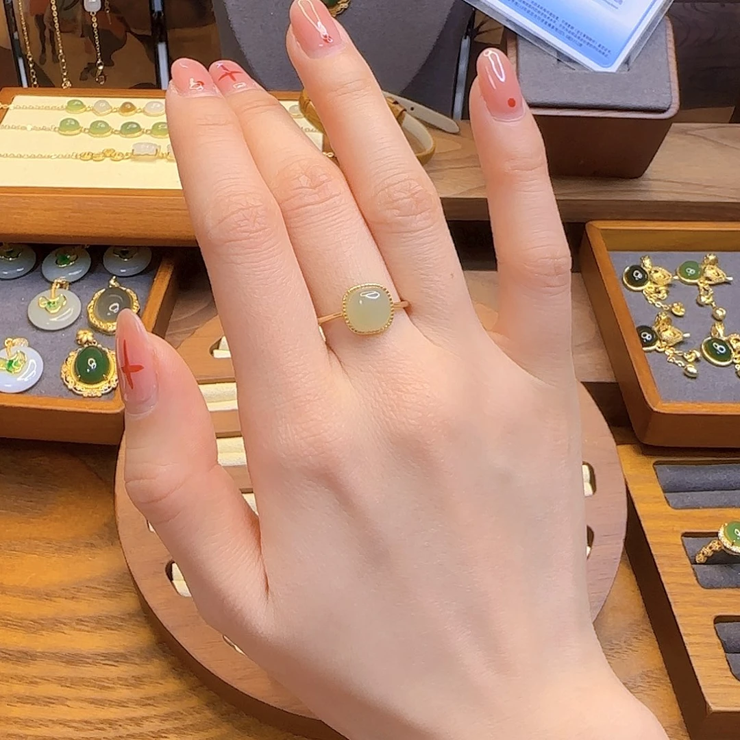 和田玉戒指银S925镀金镶嵌