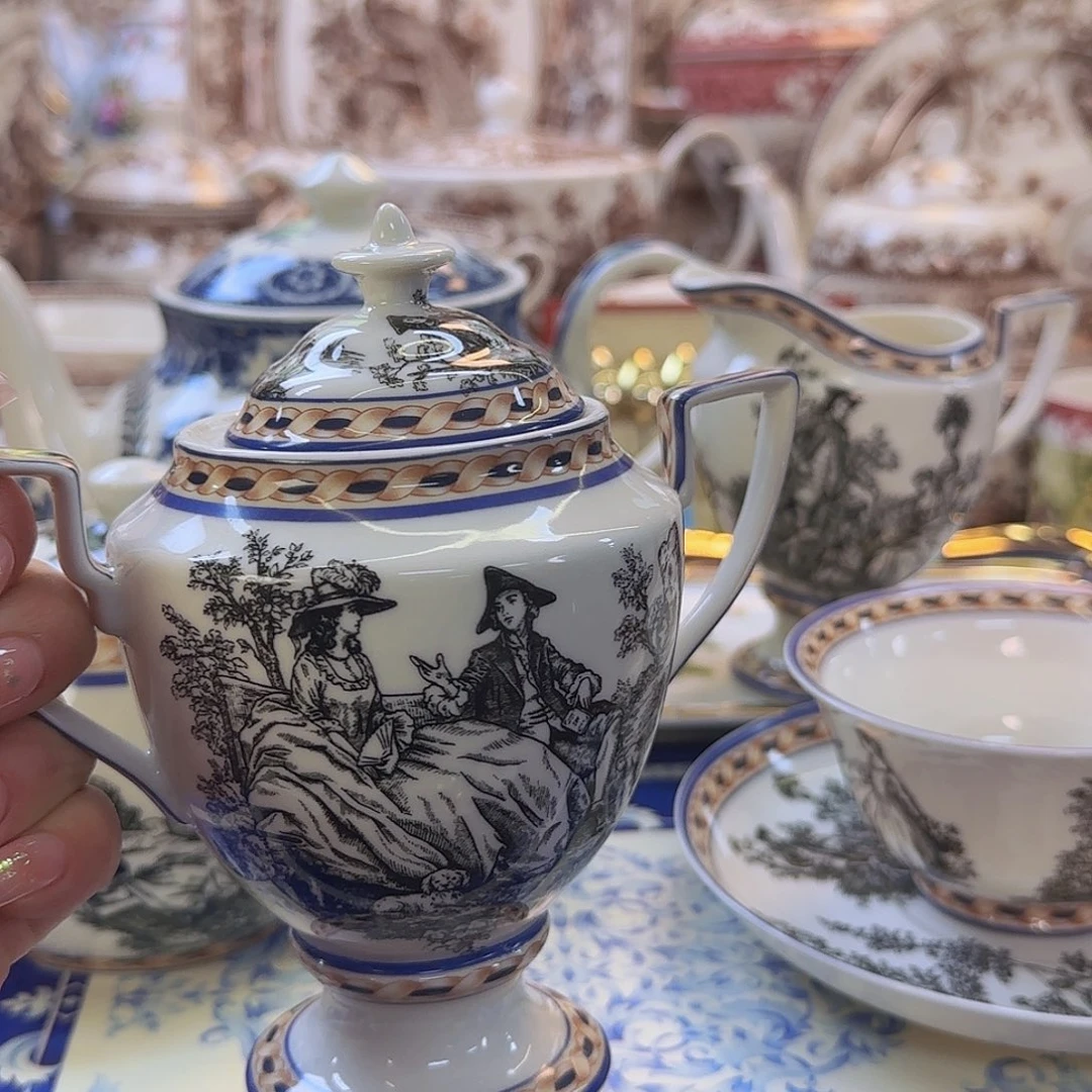 摆件欧洲瓷器收藏鉴赏