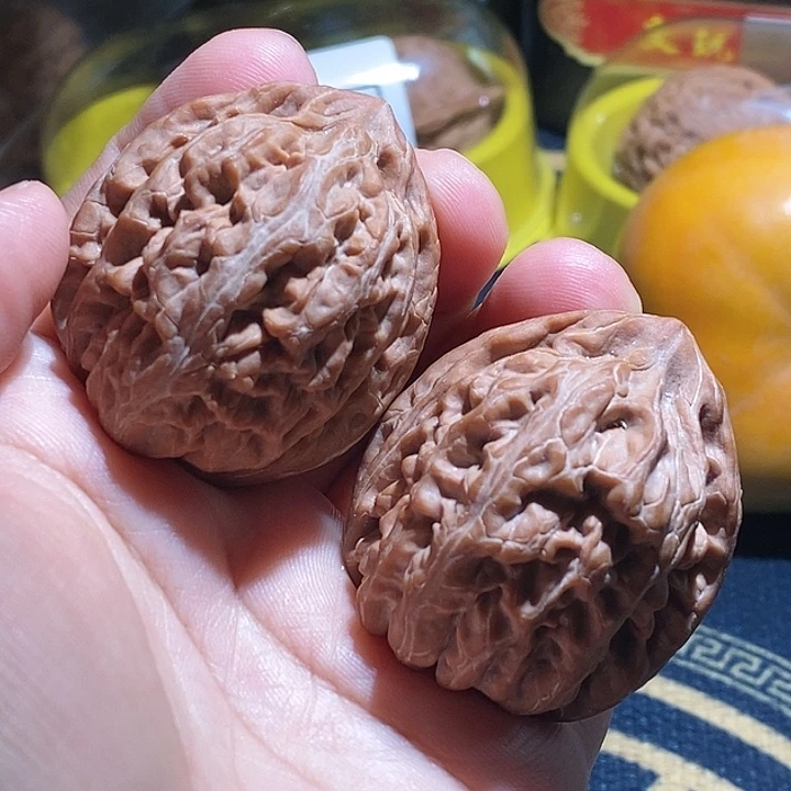 【闪购商品】吊坠文玩核桃红锦鲤