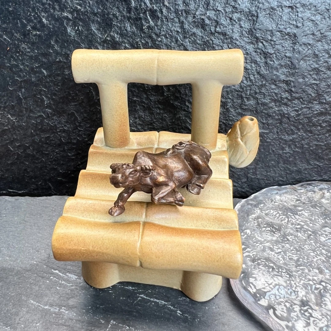 n玲集甄选复古牛摆件