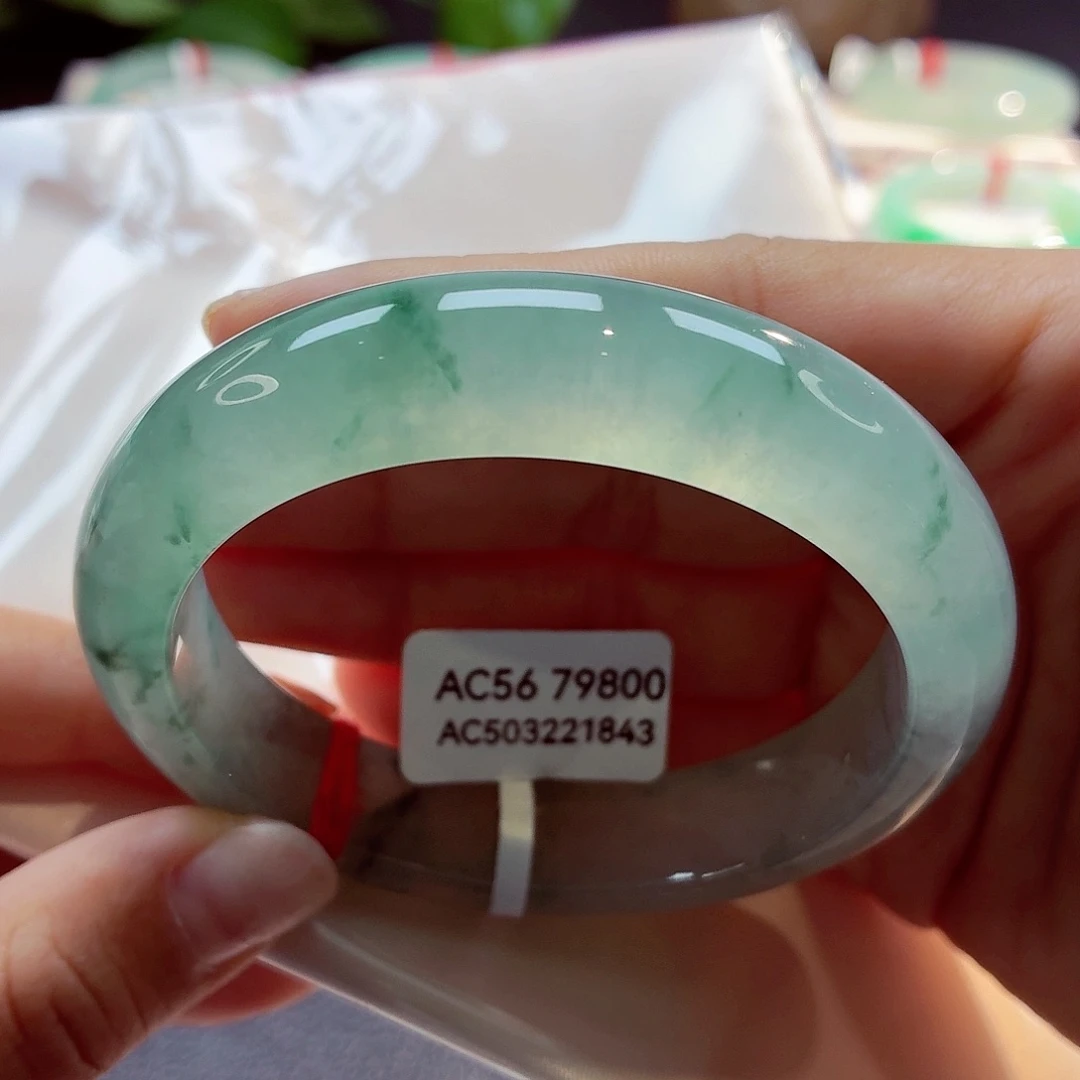 翡翠未镶嵌手镯冰晴飘花68-17