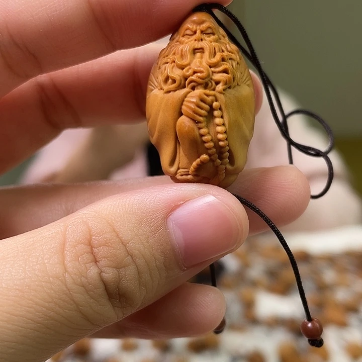 橄榄核吊坠橄榄核