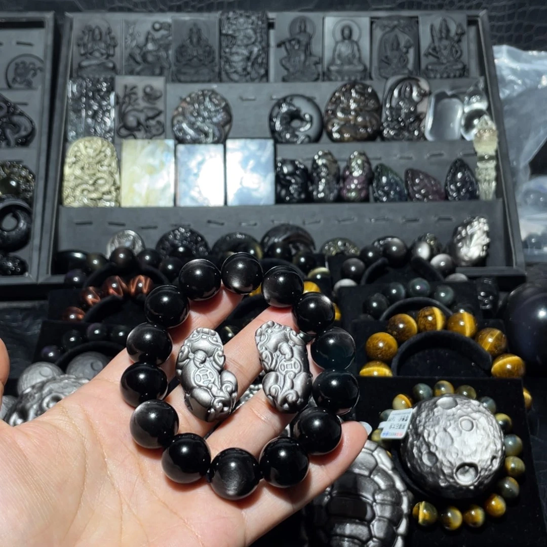 王***…黑曜岩未镶嵌珠宝奇石