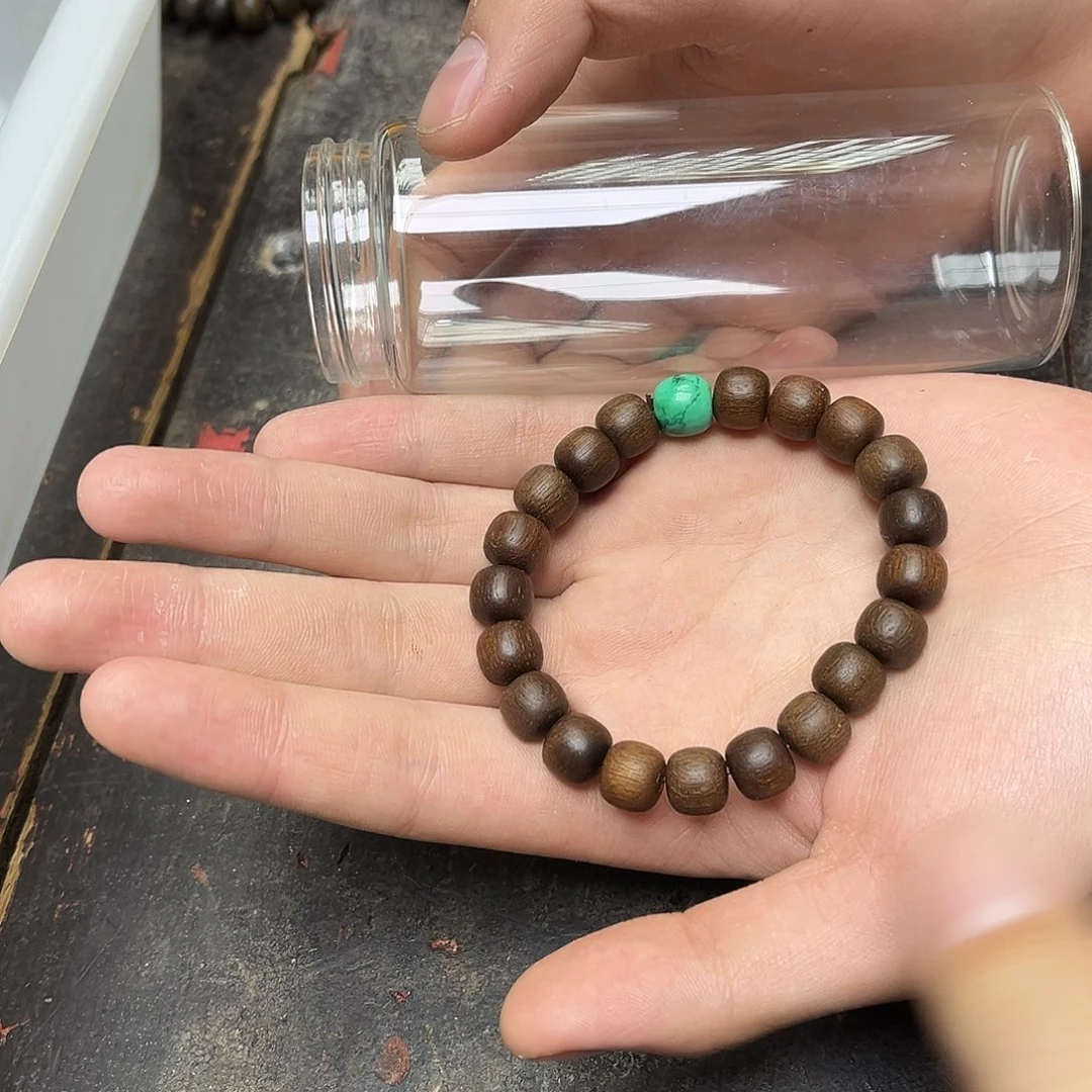 大叶紫檀（黑酸枝木类）