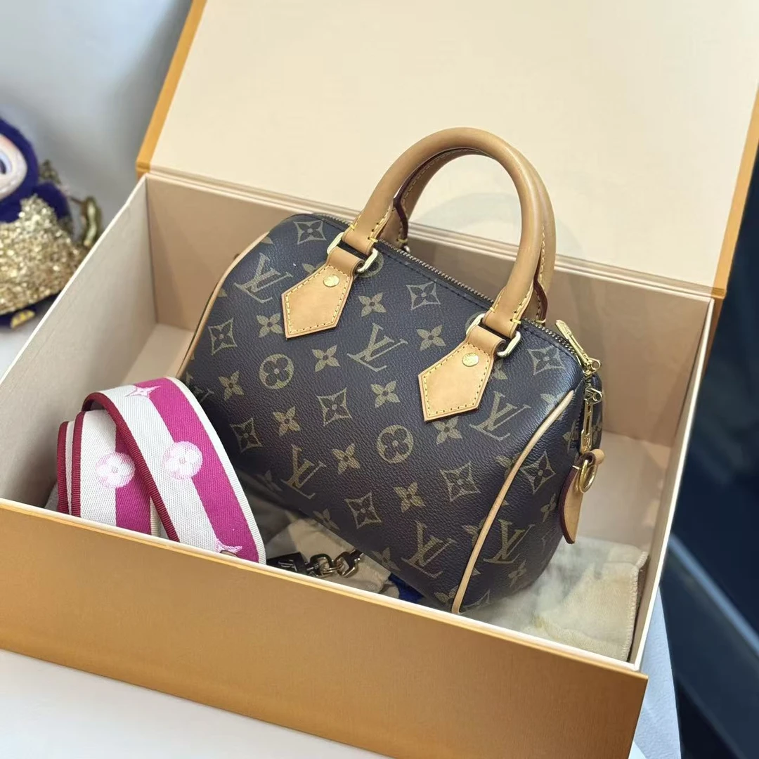 95新 LouisVuitton/路易威登 老花 Speedy 20手提单肩包 粉肩带
